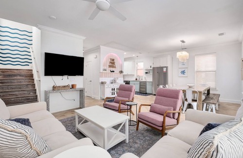 Clipper Cove House | NYE Heated Pool | Foosball Arcade Family Fun