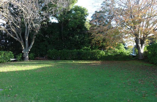 Mount Albert House | Nyima Tashi Buddhist Centre