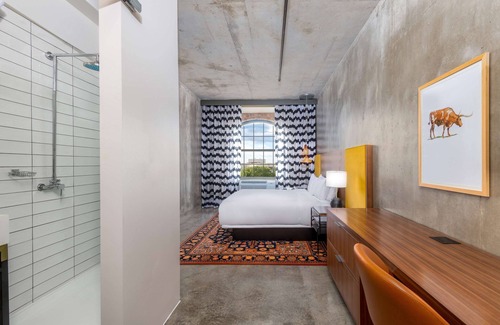 Las Colinas Hotel | NYLO Las Colinas Hotel, Tapestry Collection by Hilton
