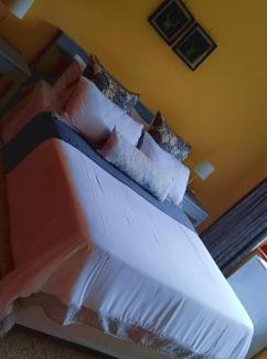 Estcourt Bed & Breakfast | Nzima BnB
