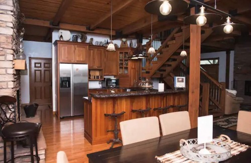 Centralia Cabin | O'Brist Lakehouse on Centralia Lake