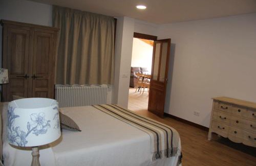 Bolmente Apartment | O Fogón Casa Ferrador Ribeira Sacra