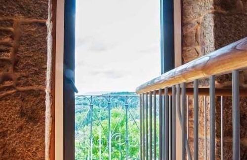Bolmente Apartment | O Forno - Ferrador House (Ribeira Sacra)