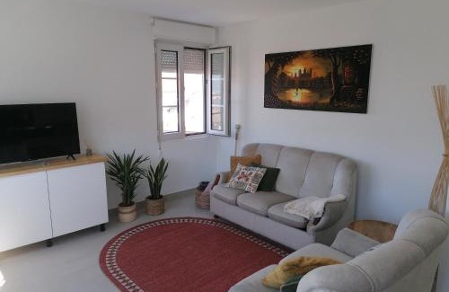 Neano Apartment | O lar da Tia Carmen
