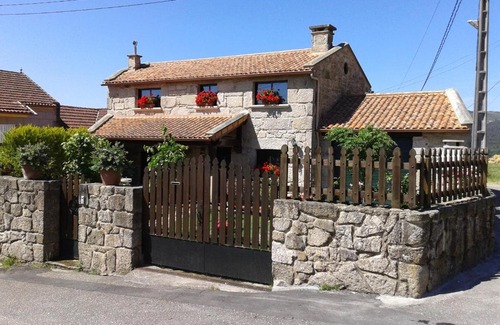 Ponte Caldelas House | O Lar de Sara