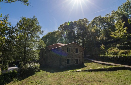 O Pino House | O Muiño de Pena