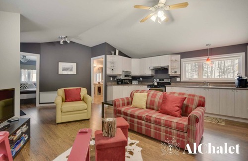 Saint-Raymond Ski Chalet | Ô Petit Chalet | Peaceful retreat in nature