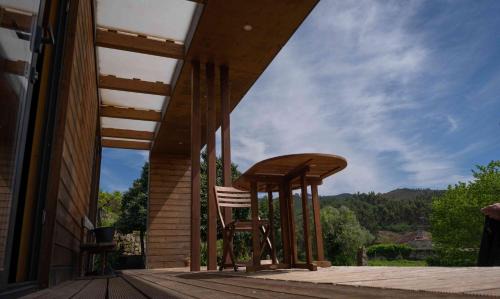 Moncao House | O Refugio Nas Vinhas