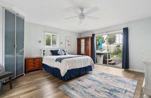 East Side Capistrano House | O-Side Beach Bungalow with Jaccuzi Blocks to beach
