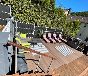 Adenau House | O&W Ferienhaus mit Pool nähe Nürburgring, Adenau