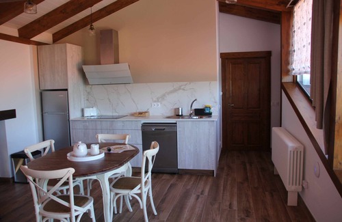 Bolmente Apartment | O Yunque - Casa Ferrador (Ribeira Sacra)