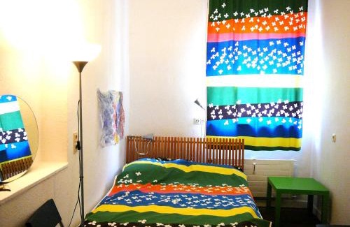 Sachsenberg Apartment | O11- Großzügige Fewo im Künstlerhaus