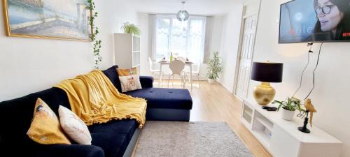 Plaistow Apartment | O2 and Excel - Spacious 1 BR Apt Canning town - Perfect for Business Extended Stays