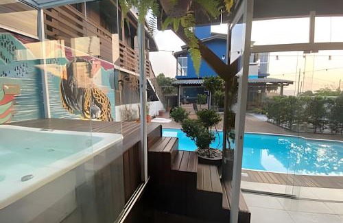 Praia do Rosa Cabin | Oahu Guest House