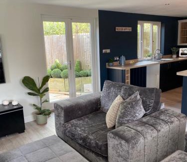 Fifield House | Oak Bray Coach House