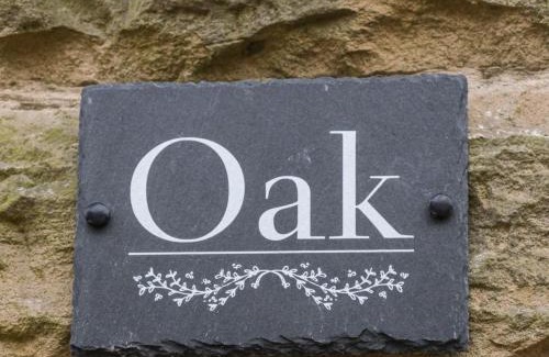 Hollow Meadows House | Oak Cottage