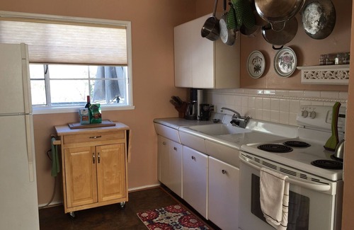 Sedona Cottage | Oak Creek Canyon Cottage: cozy and scenic, minutes from downtown Sedona
