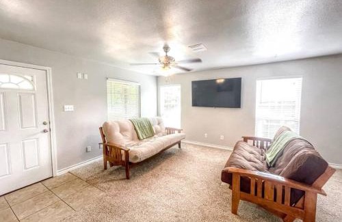New Braunfels House | Oak Creek Haus