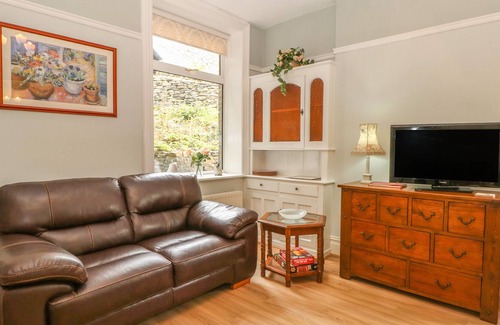 Hayfield Cottage | OAK DENE, family friendly, character holiday cottage in Hayfield