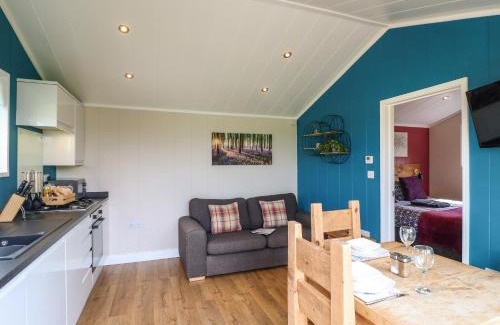 Swadlincote House | Oak