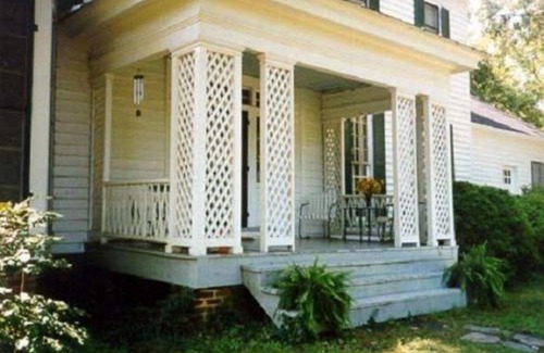 Alton Bed & Breakfast | Oak Grove Bed and Breakfast
