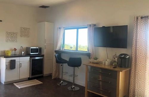 Temecula House | Oak Grove Loft near Temecula Wine Country