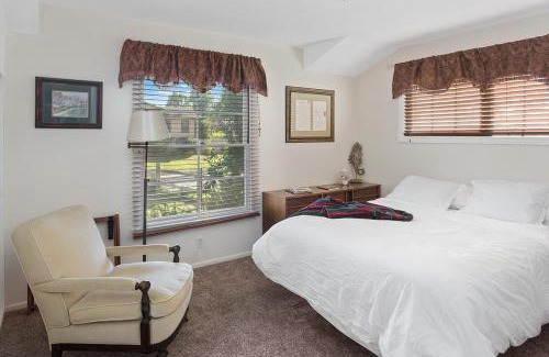 Glendale House | Oak Grove Ranch House