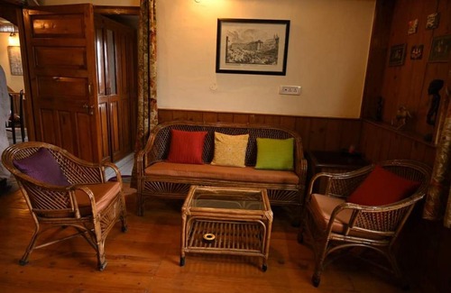 Rajgarh House | Oak hill homestay