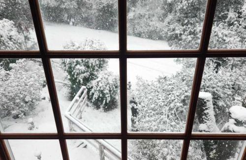 Julian Hotel | Oak Hill Inn