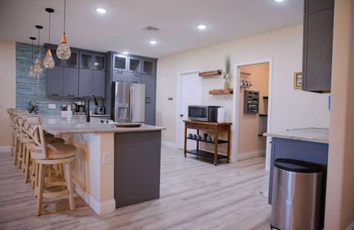 Indian Harbor Estates House | Oak Hill Luxury Fish & Boat House