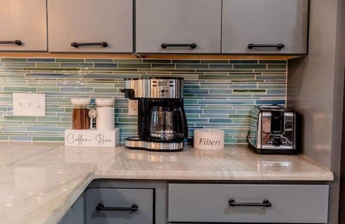 Indian Harbor Estates House | Oak Hill Luxury Fish & Boat House