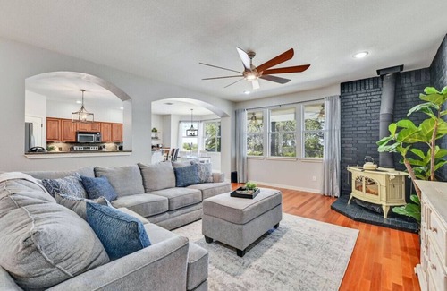 Liberty Hill House | 'Oak Hollow'- 40 Acre Country Escape w/Pool, Sauna, Pet-Friendly!
