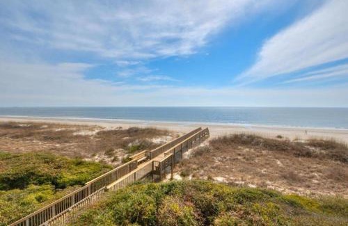 Caswell Beach House | Oak Island Beach Villa 202-Atlantic Breeze