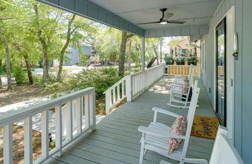 Long Beach House | Oak Island Home with Spacious Backyard and Porch