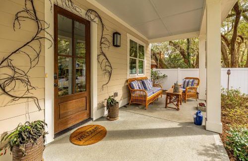 Saint Simons Island House | Oak Isle Cottage