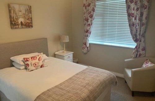 Portumna House | Oak Lodge