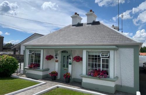 Portumna House | Oak Lodge