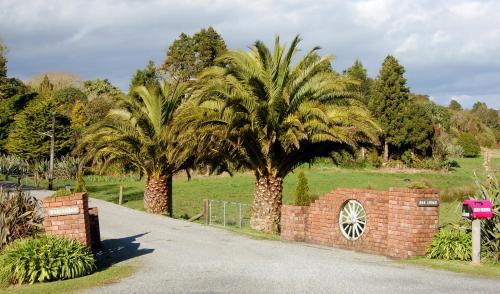 Greymouth Cabin | Oak Lodge