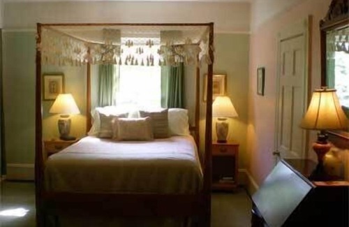 Hartsville Bed & Breakfast | Oak Manor Inn