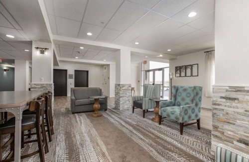Branson Theater District Apartment | Oak Ridge at Branson Studio with Pool