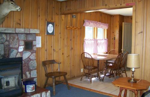 Phelps Resort | Oak Ridge