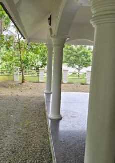 Aranmula Villa | Oak springs Riverside home 3 bed room