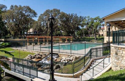 Green Cove Springs House | Oak Street #13