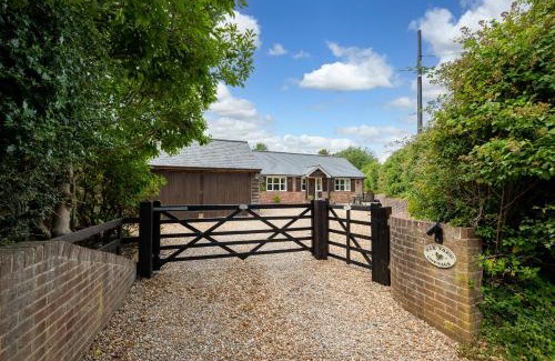 New Forest District House | Oak Tree Cottage, Charming, Rural New Forest Home