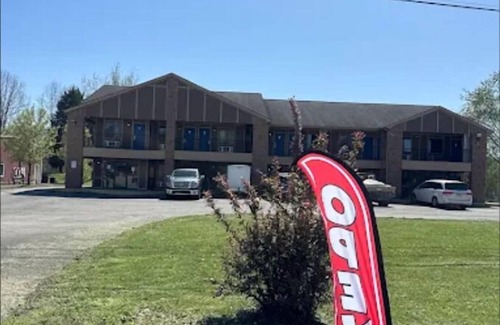 Irvine Hotel | Oak Tree Inn