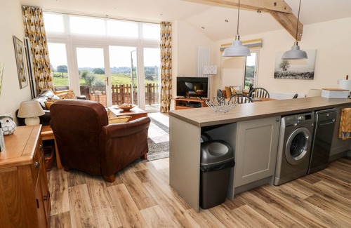 Harrogate Cottage | OAK VIEW COTTAGE, character holiday cottage in Spofforth