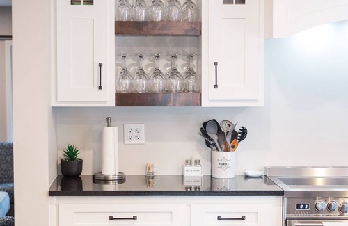 Taylors House | Oak View Inn A Newly Renovated Luxury Guest House