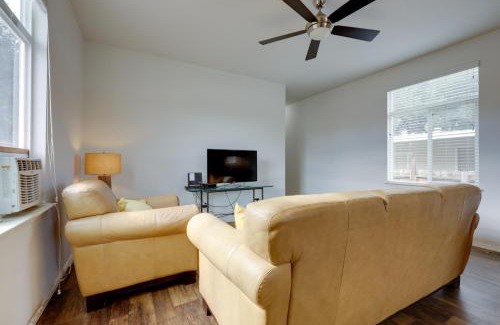 Oak View House | Oak View Vacation Rental about 3 Mi to Lake Casitas!