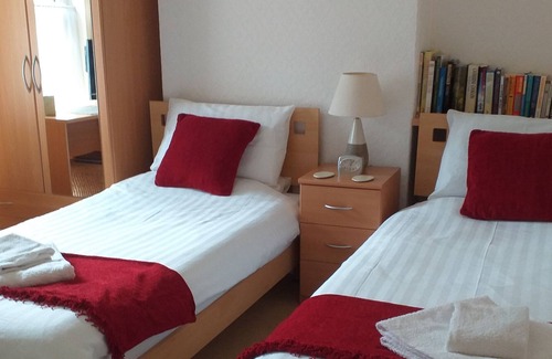 Blaenavon Bed & Breakfast | Oakfield B&B