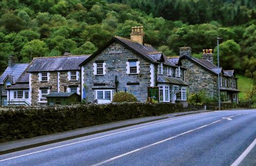 Gwynedd- Snowdonia Bed & Breakfast | Oakfield Guest House